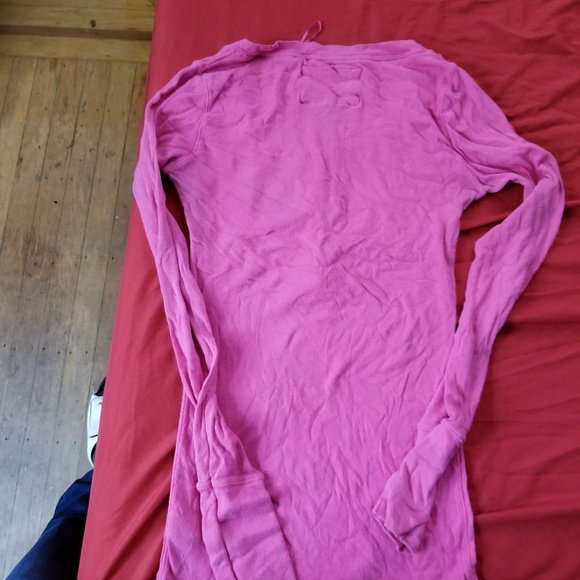 Top - Picture 2 of 2